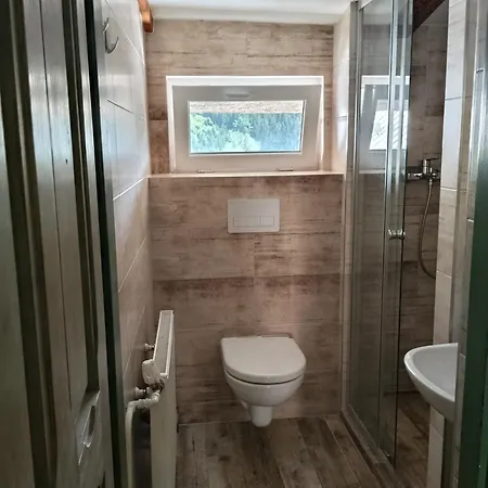 Hospůdka U Pinců, *