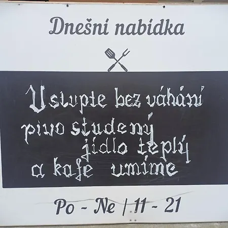 Hospůdka U Pinců, * Rataje nad Sázavou